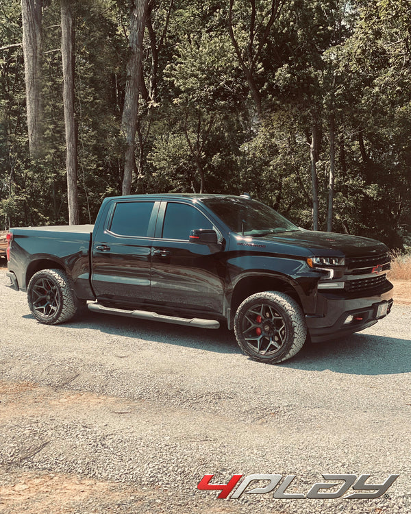 Chevrolet Silverado with 22×10 Wheels 4P06 Gen 3 and 33×12.5×22 Tires
