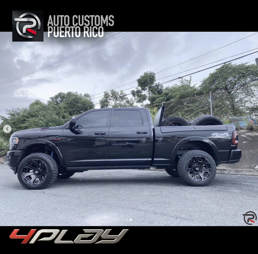 Dodge Ram 2500 22×12 Wheels 4P70 Gen 2 and 35×12.5×22 Tires