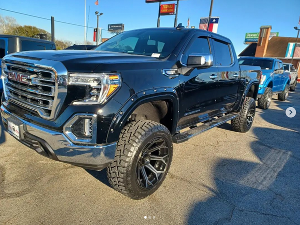 GMC Sierra 22×12 Wheels 4P80 Gen 2 and 35×12.5×22 Tires
