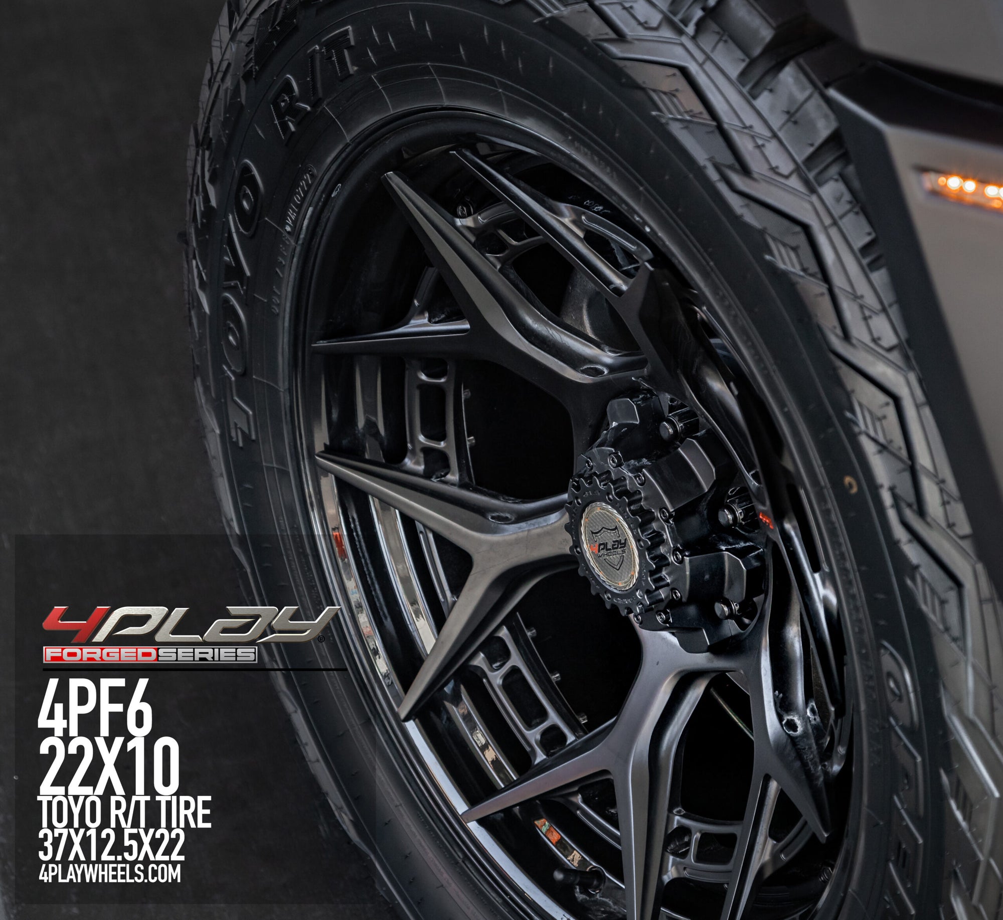 Dodge Ram with 22×10 Wheels 4PF6 Forged and 37×12.5×22 Tires