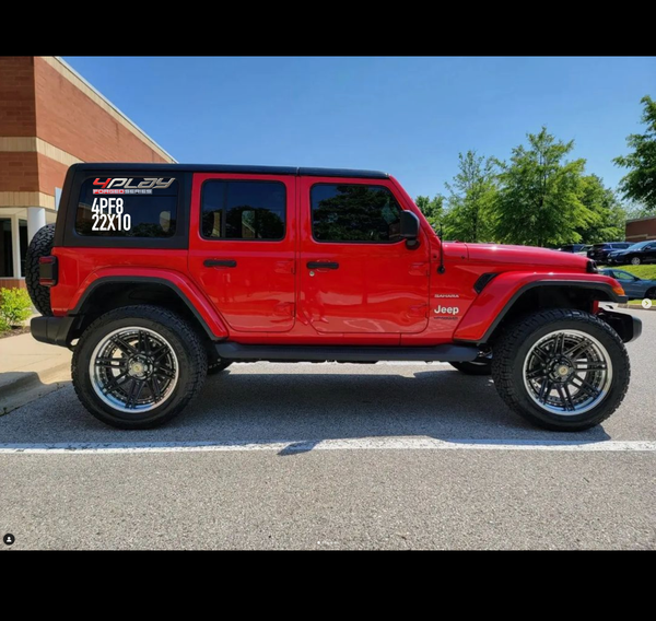 Jeep Wrangler with 22×10 Wheels 4PF8 Forged