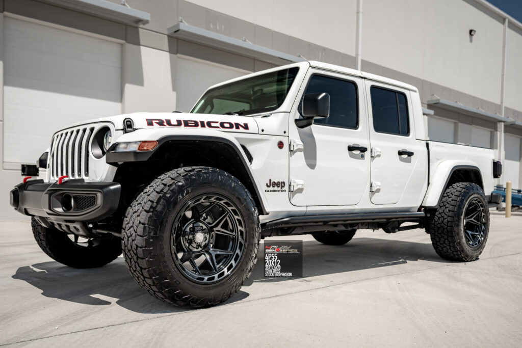 Jeep Gladiator with 20×12 Wheels 4P55 Gen 3 and 35x12.5x20 Tires