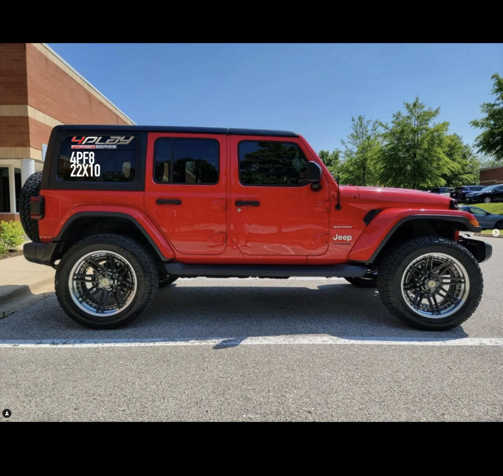 Jeep Wrangler with 22×10 Wheels 4PF8 Forged – 4PLAY Wheels