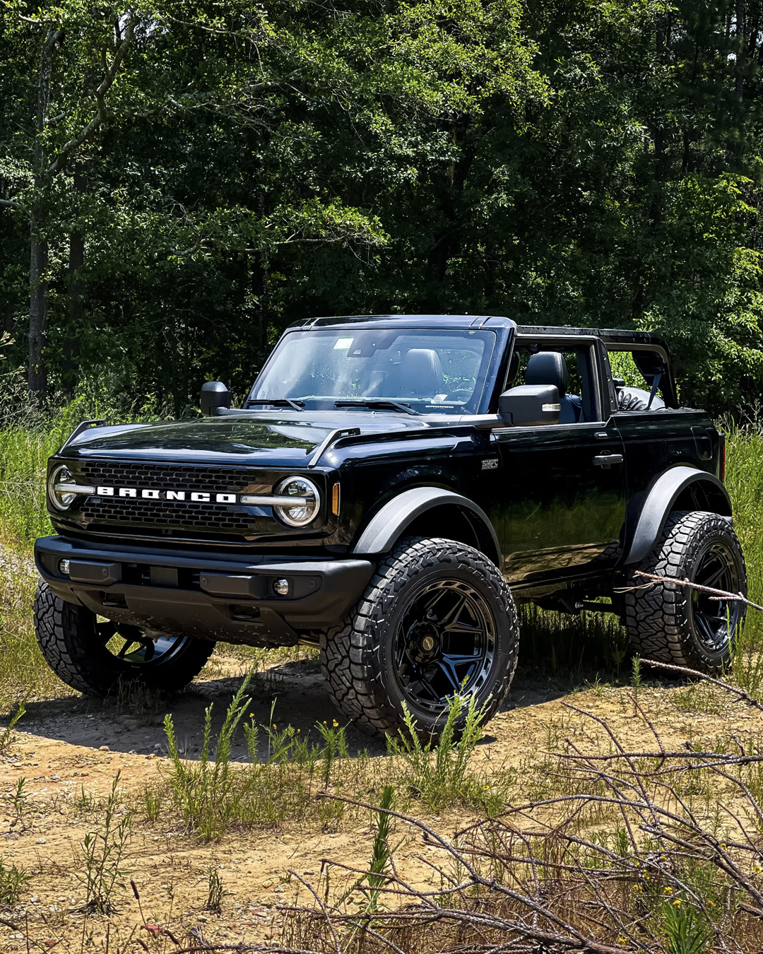 Off Road Wheels for Black Ford Bronco